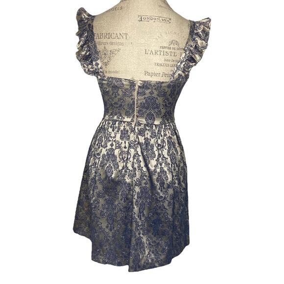Altar’d State Metallic Damask Ruffle Sleeve A-Line Dress Women’s Size Small - Picture 5 of 10